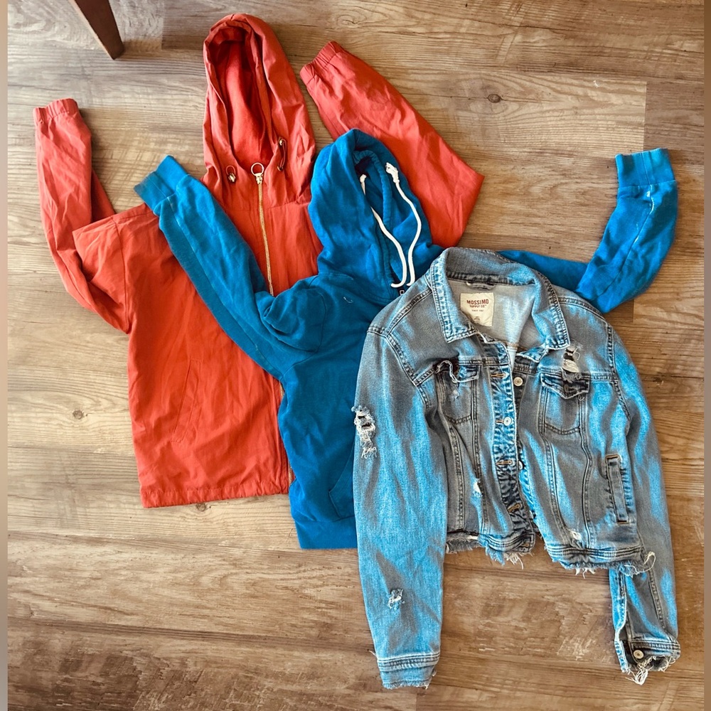 Women’s jacket lot